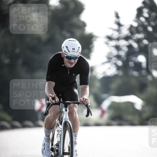 21.06.2026 - 29. Vierlanden-Triathlon H.Heesch http://msf.ph/oto/9855079 21.06.2026 08:50:45 Radfahren 14, 55 meine-sportfotos.de