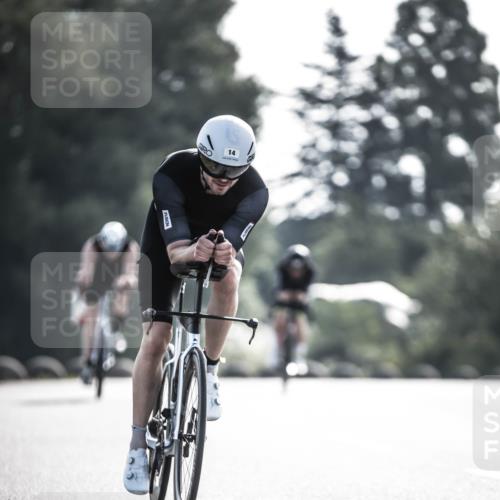 21.06.2026 - 29. Vierlanden-Triathlon H.Heesch http://msf.ph/oto/9855098 21.06.2026 08:50:53 Radfahren 14, 78, 82 meine-sportfotos.de