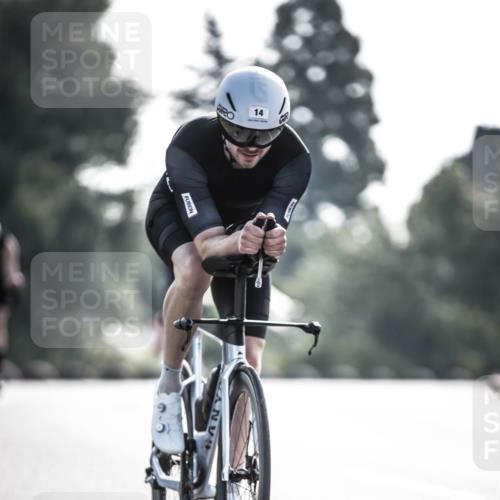 21.06.2026 - 29. Vierlanden-Triathlon H.Heesch http://msf.ph/oto/9855106 21.06.2026 08:50:53 Radfahren 14, 78, 82 meine-sportfotos.de