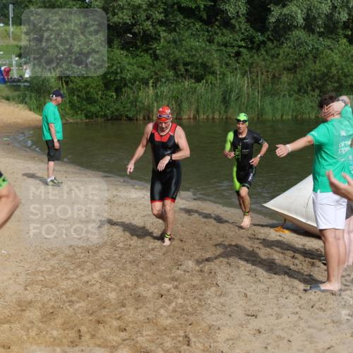 21.06.2026 - 29. Vierlanden-Triathlon Andreas Tolksdorf http://msf.ph/oto/9855114 21.06.2026 08:50:47 Schwimmen 100, 163, 179, 1353 meine-sportfotos.de