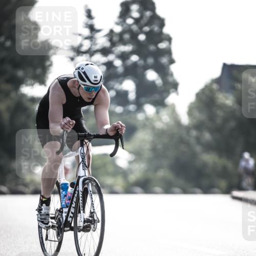 21.06.2026 - 29. Vierlanden-Triathlon H.Heesch http://msf.ph/oto/9855137 21.06.2026 08:50:56 Radfahren 14, 78, 82 meine-sportfotos.de