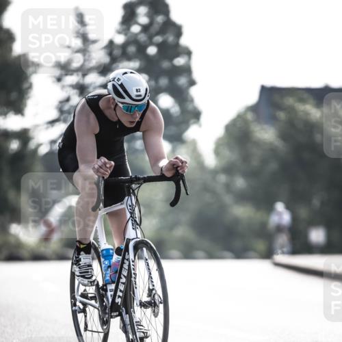 21.06.2026 - 29. Vierlanden-Triathlon H.Heesch http://msf.ph/oto/9855141 21.06.2026 08:50:56 Radfahren 14, 78, 82 meine-sportfotos.de
