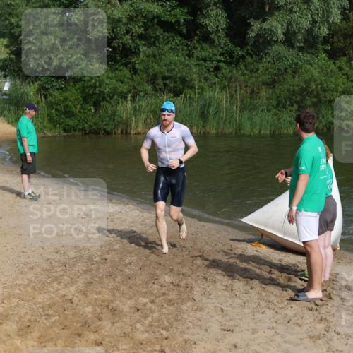 21.06.2026 - 29. Vierlanden-Triathlon Andreas Tolksdorf http://msf.ph/oto/9855226 21.06.2026 08:51:10 Schwimmen 50, 68 meine-sportfotos.de