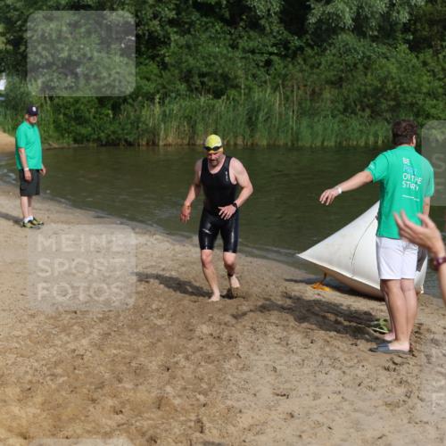 21.06.2026 - 29. Vierlanden-Triathlon Andreas Tolksdorf http://msf.ph/oto/9855290 21.06.2026 08:51:32 Schwimmen 81, 157, 161, 204 meine-sportfotos.de