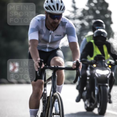21.06.2026 - 29. Vierlanden-Triathlon H.Heesch http://msf.ph/oto/9855316 21.06.2026 08:52:12 Radfahren 27, 38, 99 meine-sportfotos.de
