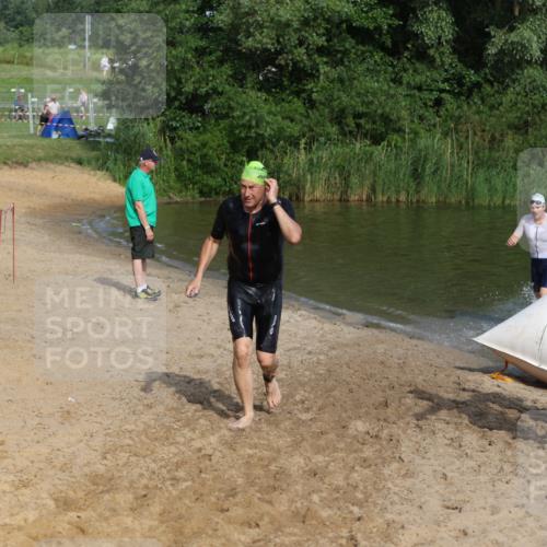 21.06.2026 - 29. Vierlanden-Triathlon Andreas Tolksdorf http://msf.ph/oto/9855369 21.06.2026 08:52:09 Schwimmen 5, 58, 171 meine-sportfotos.de