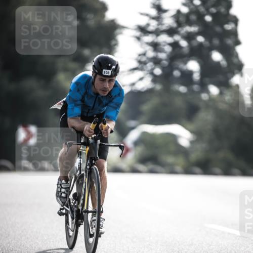 21.06.2026 - 29. Vierlanden-Triathlon H.Heesch http://msf.ph/oto/9855398 21.06.2026 08:52:29 Radfahren 56, 108 meine-sportfotos.de