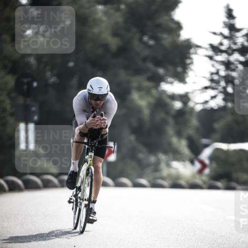 21.06.2026 - 29. Vierlanden-Triathlon H.Heesch http://msf.ph/oto/9855444 21.06.2026 08:53:13 Radfahren 202, 1355 meine-sportfotos.de