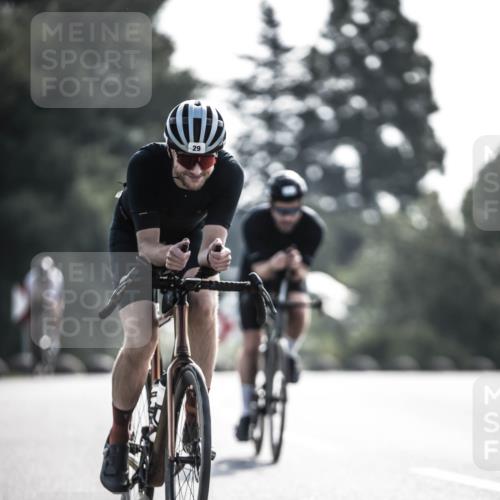 21.06.2026 - 29. Vierlanden-Triathlon H.Heesch http://msf.ph/oto/9855512 21.06.2026 08:53:46 Radfahren 4, 29, 112 meine-sportfotos.de