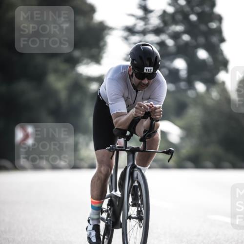 21.06.2026 - 29. Vierlanden-Triathlon H.Heesch http://msf.ph/oto/9855538 21.06.2026 08:53:50 Radfahren 4, 112 meine-sportfotos.de