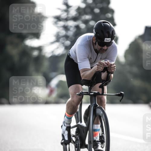 21.06.2026 - 29. Vierlanden-Triathlon H.Heesch http://msf.ph/oto/9855542 21.06.2026 08:53:50 Radfahren 4, 112 meine-sportfotos.de