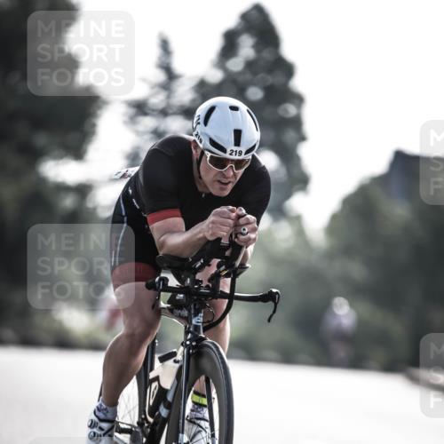 21.06.2026 - 29. Vierlanden-Triathlon H.Heesch http://msf.ph/oto/9855612 21.06.2026 08:54:26 Radfahren 173, 219 meine-sportfotos.de