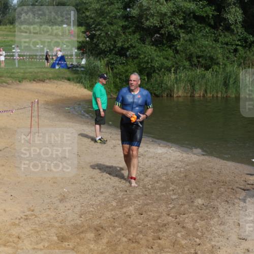 21.06.2026 - 29. Vierlanden-Triathlon Andreas Tolksdorf http://msf.ph/oto/9855615 21.06.2026 08:53:08 Schwimmen 200, 205 meine-sportfotos.de