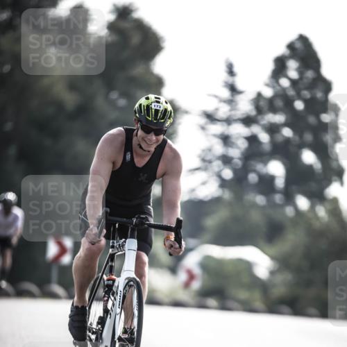 21.06.2026 - 29. Vierlanden-Triathlon H.Heesch http://msf.ph/oto/9855625 21.06.2026 08:54:33 Radfahren 18, 147, 173 meine-sportfotos.de