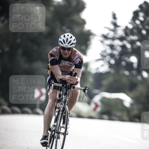 21.06.2026 - 29. Vierlanden-Triathlon H.Heesch http://msf.ph/oto/9855652 21.06.2026 08:54:40 Radfahren 18, 147 meine-sportfotos.de