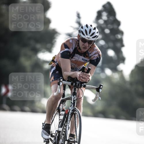 21.06.2026 - 29. Vierlanden-Triathlon H.Heesch http://msf.ph/oto/9855657 21.06.2026 08:54:41 Radfahren 147 meine-sportfotos.de