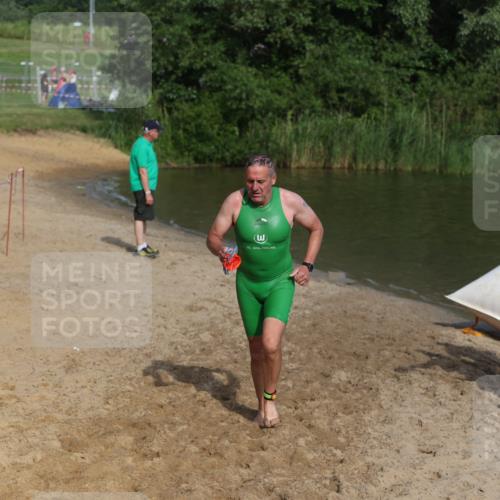 21.06.2026 - 29. Vierlanden-Triathlon Andreas Tolksdorf http://msf.ph/oto/9855662 21.06.2026 08:53:14 Schwimmen 200, 205 meine-sportfotos.de