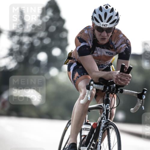 21.06.2026 - 29. Vierlanden-Triathlon H.Heesch http://msf.ph/oto/9855663 21.06.2026 08:54:41 Radfahren 147 meine-sportfotos.de
