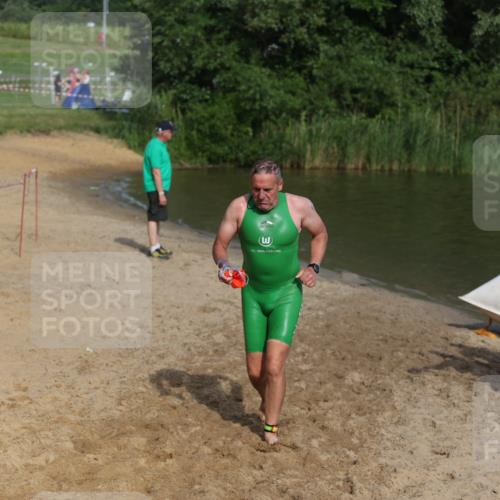 21.06.2026 - 29. Vierlanden-Triathlon Andreas Tolksdorf http://msf.ph/oto/9855670 21.06.2026 08:53:14 Schwimmen 200, 205 meine-sportfotos.de
