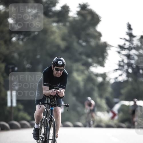 21.06.2026 - 29. Vierlanden-Triathlon H.Heesch http://msf.ph/oto/9855672 21.06.2026 08:54:56 Radfahren 34, 39, 84, 104 meine-sportfotos.de