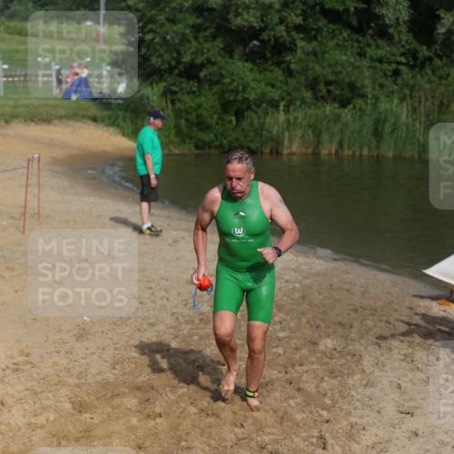 21.06.2026 - 29. Vierlanden-Triathlon Andreas Tolksdorf http://msf.ph/oto/9855673 21.06.2026 08:53:14 Schwimmen 200, 205 meine-sportfotos.de
