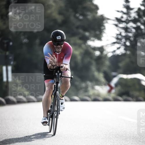 21.06.2026 - 29. Vierlanden-Triathlon H.Heesch http://msf.ph/oto/9855708 21.06.2026 08:55:11 Radfahren 142 meine-sportfotos.de