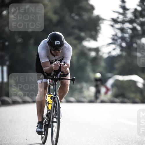 21.06.2026 - 29. Vierlanden-Triathlon H.Heesch http://msf.ph/oto/9855739 21.06.2026 08:55:37 Radfahren 165, 174 meine-sportfotos.de