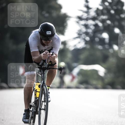 21.06.2026 - 29. Vierlanden-Triathlon H.Heesch http://msf.ph/oto/9855742 21.06.2026 08:55:37 Radfahren 165, 174 meine-sportfotos.de