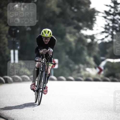 21.06.2026 - 29. Vierlanden-Triathlon H.Heesch http://msf.ph/oto/9855760 21.06.2026 08:55:42 Radfahren 159, 165 meine-sportfotos.de
