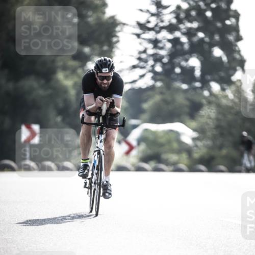 21.06.2026 - 29. Vierlanden-Triathlon H.Heesch http://msf.ph/oto/9855783 21.06.2026 08:55:48 Radfahren 159 meine-sportfotos.de