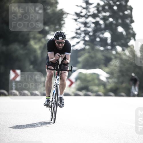 21.06.2026 - 29. Vierlanden-Triathlon H.Heesch http://msf.ph/oto/9855784 21.06.2026 08:55:48 Radfahren 159 meine-sportfotos.de