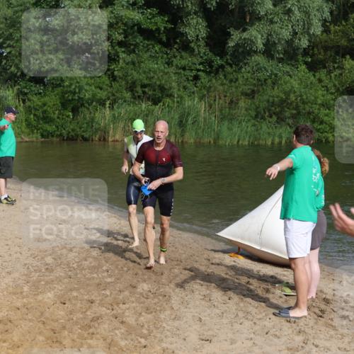 21.06.2026 - 29. Vierlanden-Triathlon Andreas Tolksdorf http://msf.ph/oto/9855788 21.06.2026 08:53:50 Schwimmen 122, 124, 126, 146, 176 meine-sportfotos.de