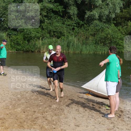 21.06.2026 - 29. Vierlanden-Triathlon Andreas Tolksdorf http://msf.ph/oto/9855796 21.06.2026 08:53:50 Schwimmen 122, 124, 126, 146, 176 meine-sportfotos.de