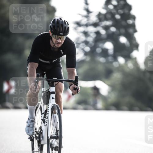 21.06.2026 - 29. Vierlanden-Triathlon H.Heesch http://msf.ph/oto/9855818 21.06.2026 08:55:57 Radfahren 69, 96 meine-sportfotos.de