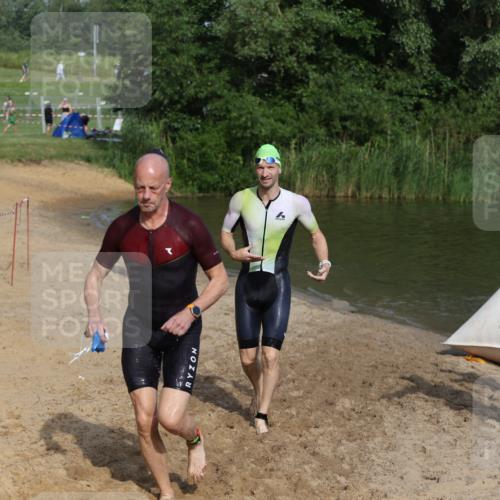 21.06.2026 - 29. Vierlanden-Triathlon Andreas Tolksdorf http://msf.ph/oto/9855830 21.06.2026 08:53:52 Schwimmen 122, 126, 146, 176 meine-sportfotos.de