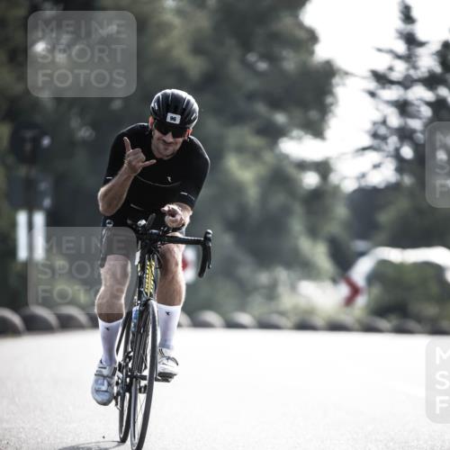 21.06.2026 - 29. Vierlanden-Triathlon H.Heesch http://msf.ph/oto/9855840 21.06.2026 08:56:03 Radfahren 96 meine-sportfotos.de