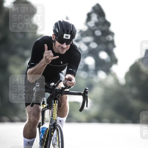 21.06.2026 - 29. Vierlanden-Triathlon H.Heesch http://msf.ph/oto/9855851 21.06.2026 08:56:04 Radfahren 96 meine-sportfotos.de