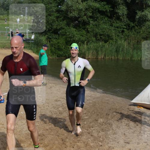 21.06.2026 - 29. Vierlanden-Triathlon Andreas Tolksdorf http://msf.ph/oto/9855869 21.06.2026 08:53:53 Schwimmen 122, 126, 146, 176 meine-sportfotos.de
