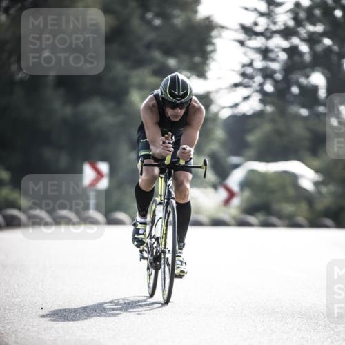 21.06.2026 - 29. Vierlanden-Triathlon H.Heesch http://msf.ph/oto/9855883 21.06.2026 08:56:36 Radfahren 131 meine-sportfotos.de