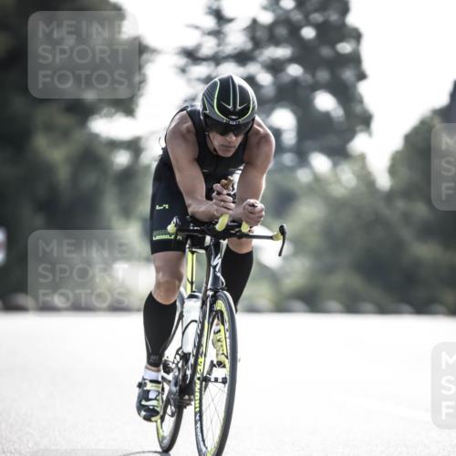 21.06.2026 - 29. Vierlanden-Triathlon H.Heesch http://msf.ph/oto/9855892 21.06.2026 08:56:36 Radfahren 131 meine-sportfotos.de