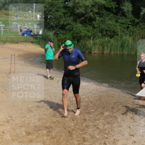 21.06.2026 - 29. Vierlanden-Triathlon Andreas Tolksdorf http://msf.ph/oto/9855898 21.06.2026 08:53:56 Schwimmen 122, 126, 146, 176 meine-sportfotos.de