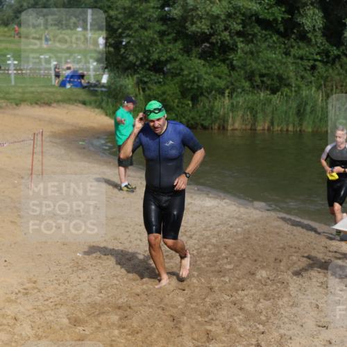 21.06.2026 - 29. Vierlanden-Triathlon Andreas Tolksdorf http://msf.ph/oto/9855904 21.06.2026 08:53:57 Schwimmen 122, 126, 146, 176 meine-sportfotos.de