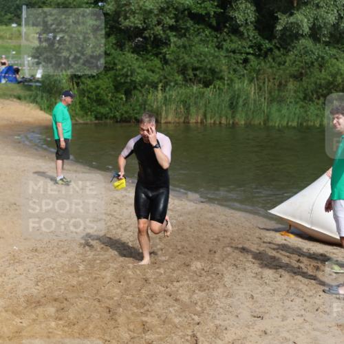 21.06.2026 - 29. Vierlanden-Triathlon Andreas Tolksdorf http://msf.ph/oto/9855922 21.06.2026 08:53:58 Schwimmen 122, 146, 176, 190 meine-sportfotos.de