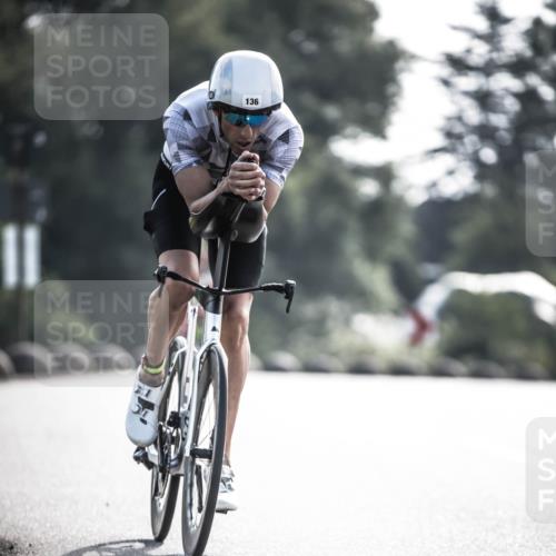 21.06.2026 - 29. Vierlanden-Triathlon H.Heesch http://msf.ph/oto/9855938 21.06.2026 08:57:01 Radfahren 118, 136 meine-sportfotos.de