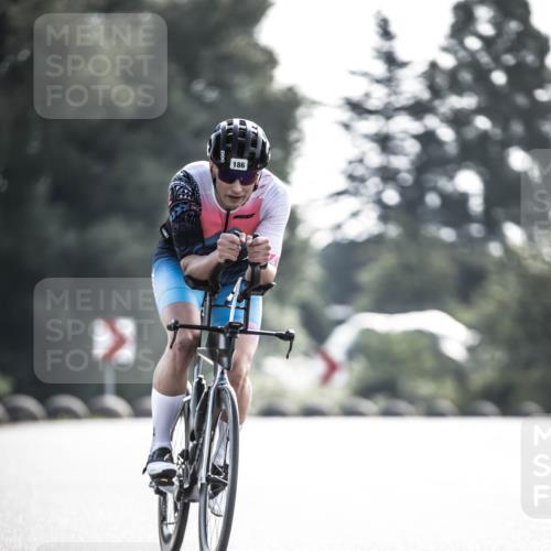 21.06.2026 - 29. Vierlanden-Triathlon H.Heesch http://msf.ph/oto/9855973 21.06.2026 08:57:25 Radfahren 186 meine-sportfotos.de