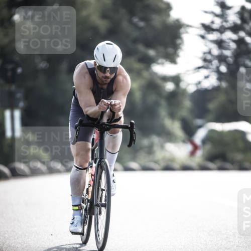 21.06.2026 - 29. Vierlanden-Triathlon H.Heesch http://msf.ph/oto/9855993 21.06.2026 08:57:35 Radfahren 35 meine-sportfotos.de