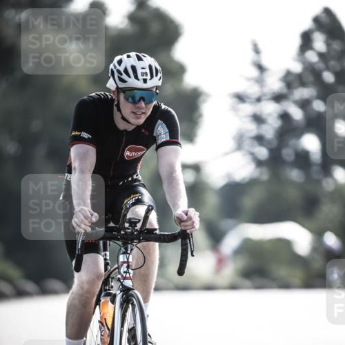 21.06.2026 - 29. Vierlanden-Triathlon H.Heesch http://msf.ph/oto/9856019 21.06.2026 08:57:51 Radfahren 89, 119 meine-sportfotos.de