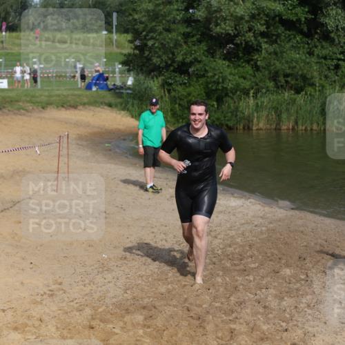 21.06.2026 - 29. Vierlanden-Triathlon Andreas Tolksdorf http://msf.ph/oto/9856042 21.06.2026 08:55:01 Schwimmen 19 meine-sportfotos.de