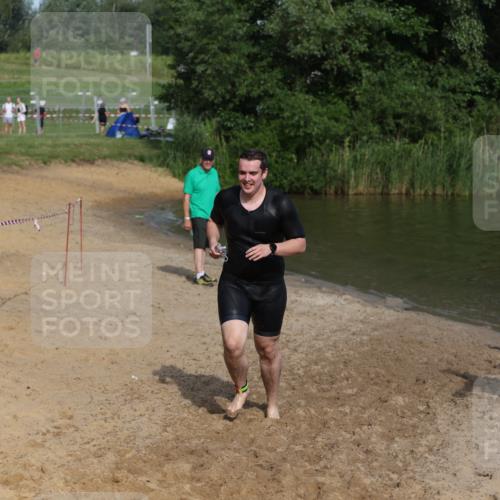 21.06.2026 - 29. Vierlanden-Triathlon Andreas Tolksdorf http://msf.ph/oto/9856052 21.06.2026 08:55:01 Schwimmen 19 meine-sportfotos.de