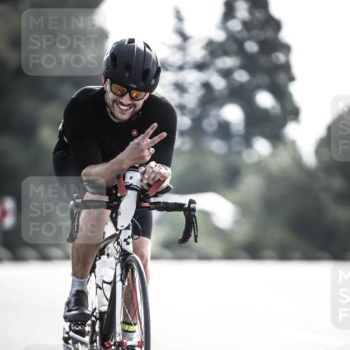 21.06.2026 - 29. Vierlanden-Triathlon H.Heesch http://msf.ph/oto/9856072 21.06.2026 08:58:03 Radfahren 40, 90 meine-sportfotos.de